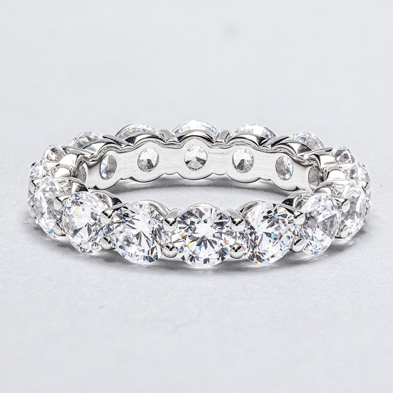 18ct White Gold Round Brilliant Lab Grown Diamond Claw Set Full Eternity Ring