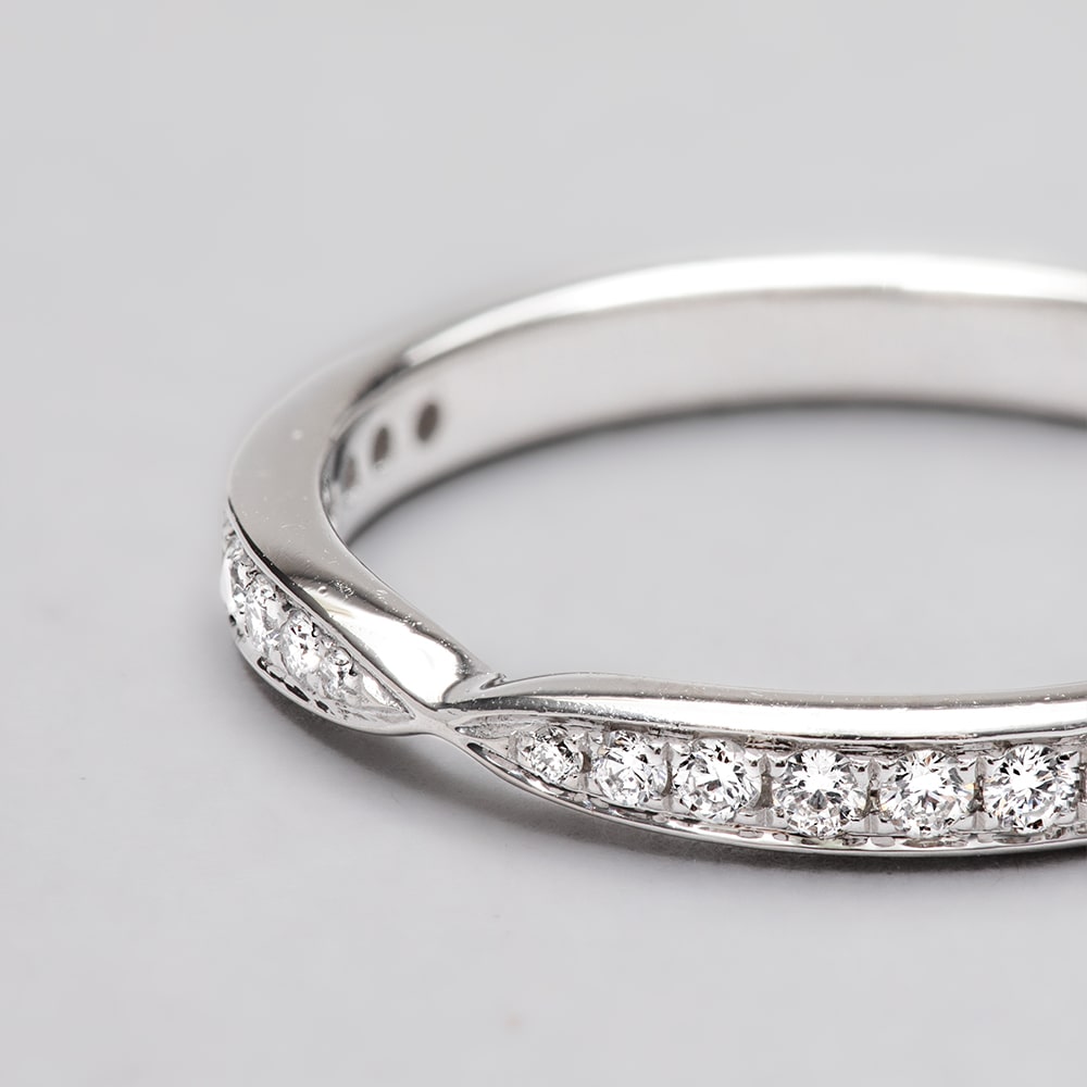 Platinum Diamond Pinch Ring