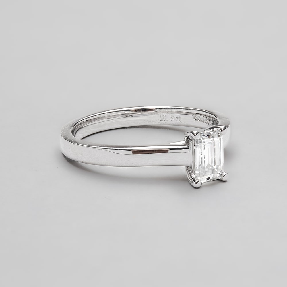 18ct White Gold OpenSet Emerald Moissanite Engagement Ring