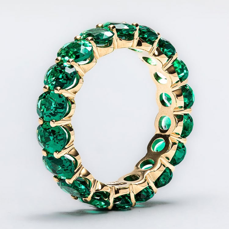 18ct Yellow Gold Oval Shape Lab Emerald Claw Set Full Eternity Ring