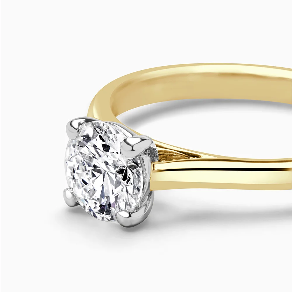 18ct Yellow Gold Round Brilliant Classic Wedfit Engagement Ring with Round, 0.86ct, F Colour, VS2 Clarity - GIA 6214297591 