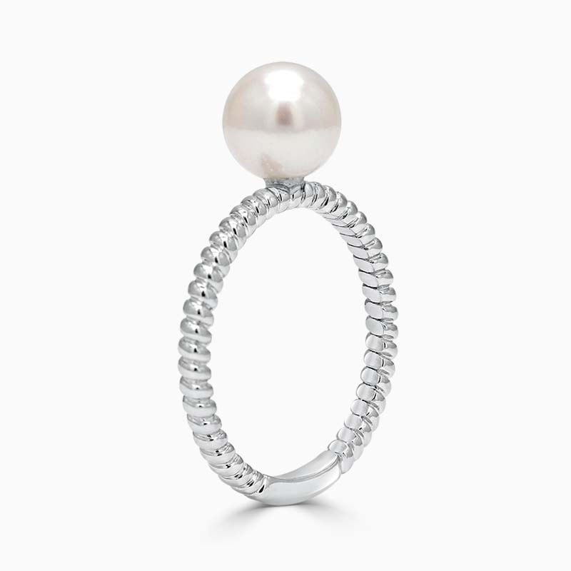 18ct White Gold Twisted Band Akoya Pearl Ring