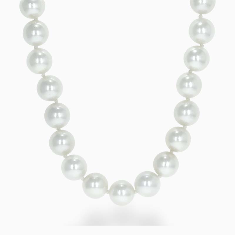 Akoya Pearl Necklace with 18ct White Gold Clasp