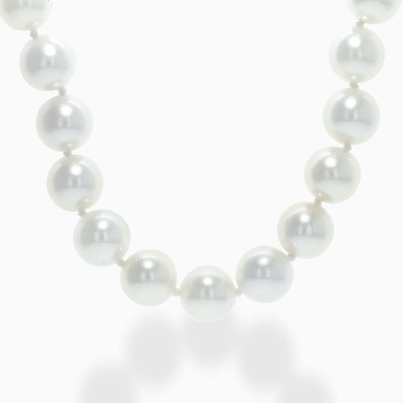 18ct White Gold 8.5mm - 9mm Akoya Pearl Necklace