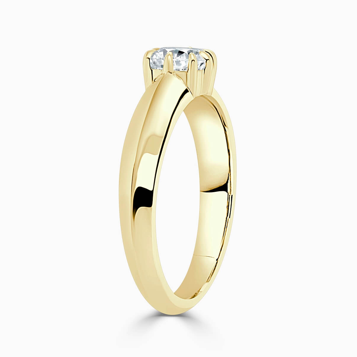 18ct Yellow Gold Cushion Cut 8 Claw With Taper Engagement Ring