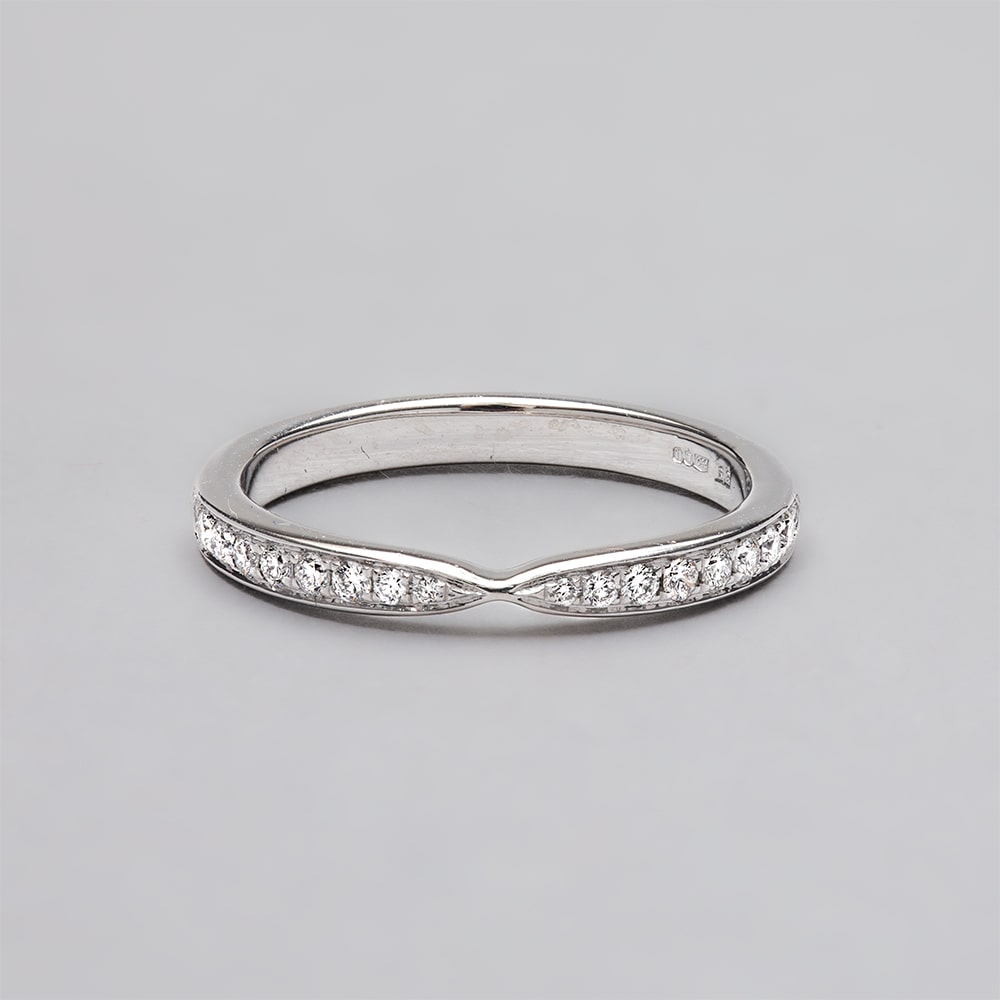 Diamond Pinch Eternity Ring