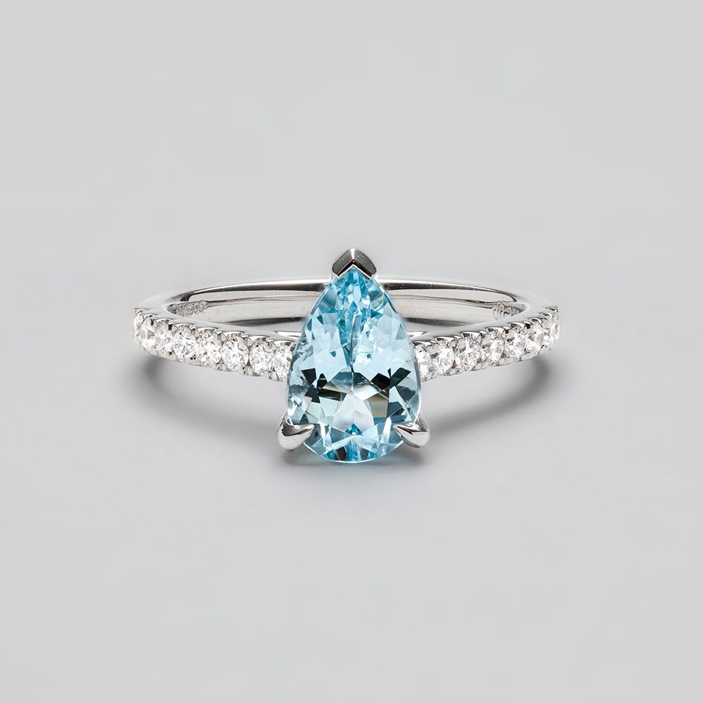 Platinum Pear Shape Aquamarine Diamonds Set Ring