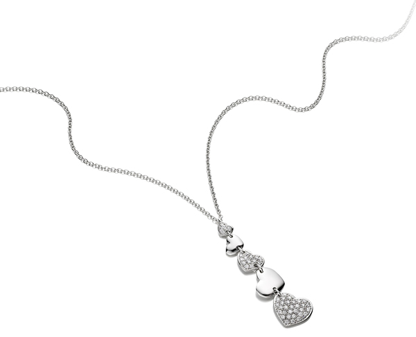 Heart diamond pendant design 