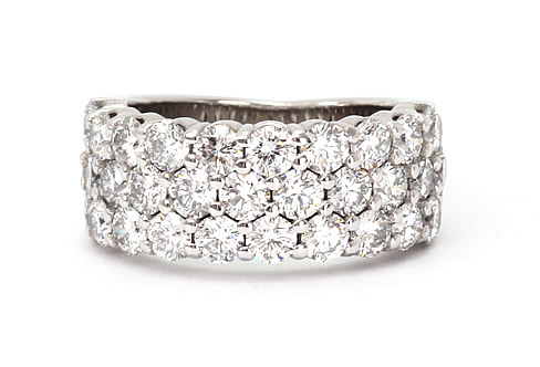 Row diamond ring design