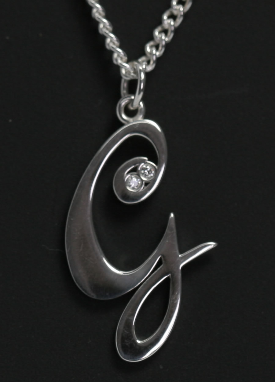 silver initial pendant 