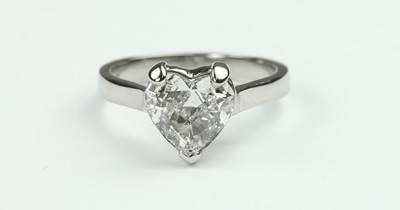 heart shaped engagement ring 