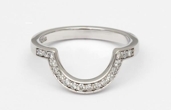 shaped diamond wedding ring 